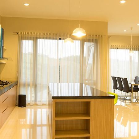 Daily Home Villa Dago Μπαντούνγκ Εξωτερικό φωτογραφία