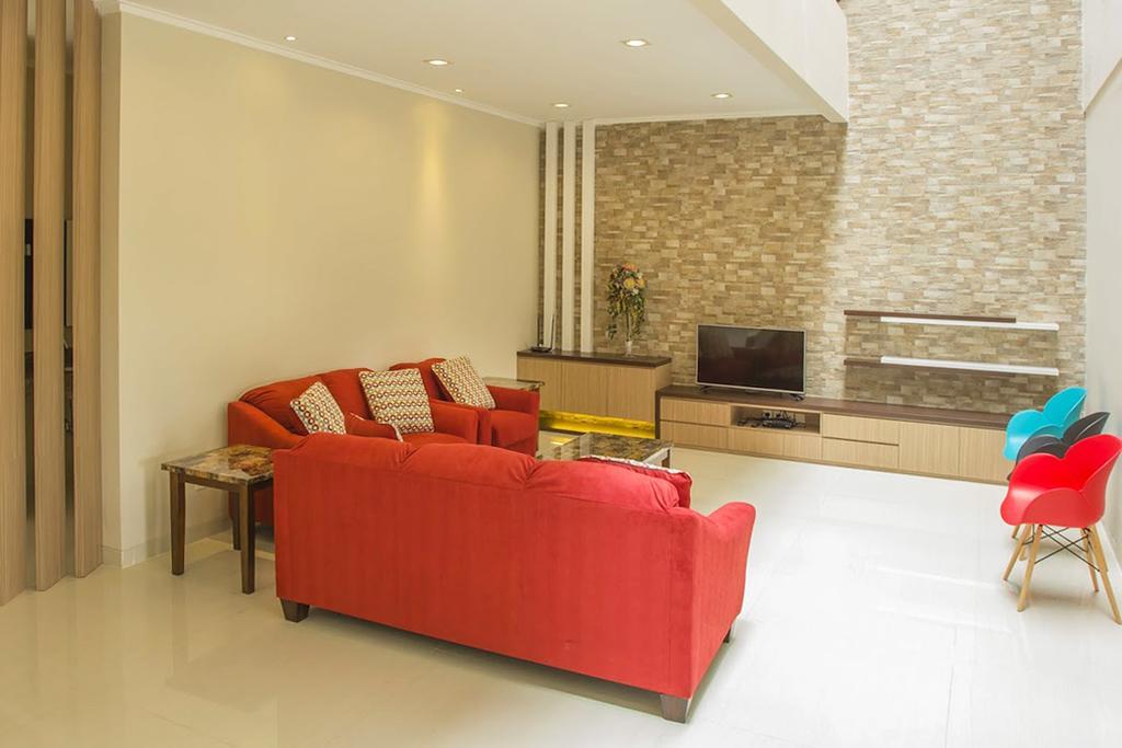 Daily Home Villa Dago Μπαντούνγκ Δωμάτιο φωτογραφία